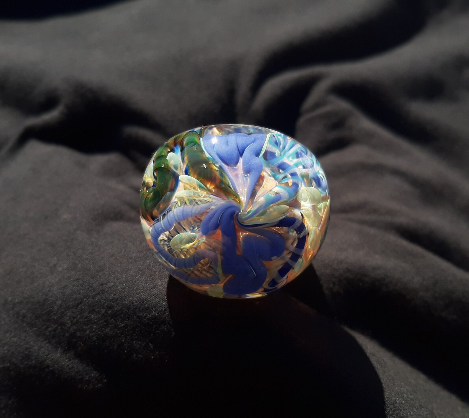 Inside out, color changing, borosilicate glass pipe - Image 3